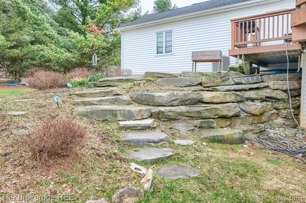 2409 Granger Road, Ortonville, MI 48462 — Photo 6