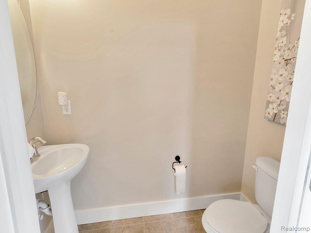26317 SHUMANS Way, South Lyon, MI 48178 — Photo 20