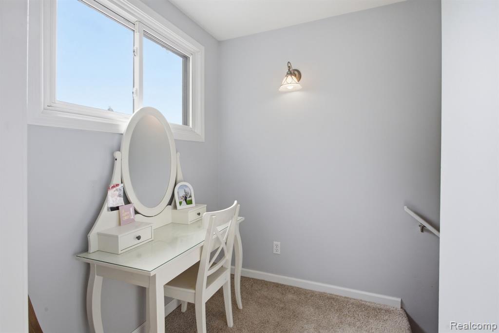 2705 Gardner Avenue, Berkley, MI 48072 — Photo 30