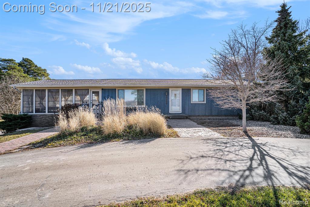 2500 Fisher Road, Howell, MI 48855 — Photo 28