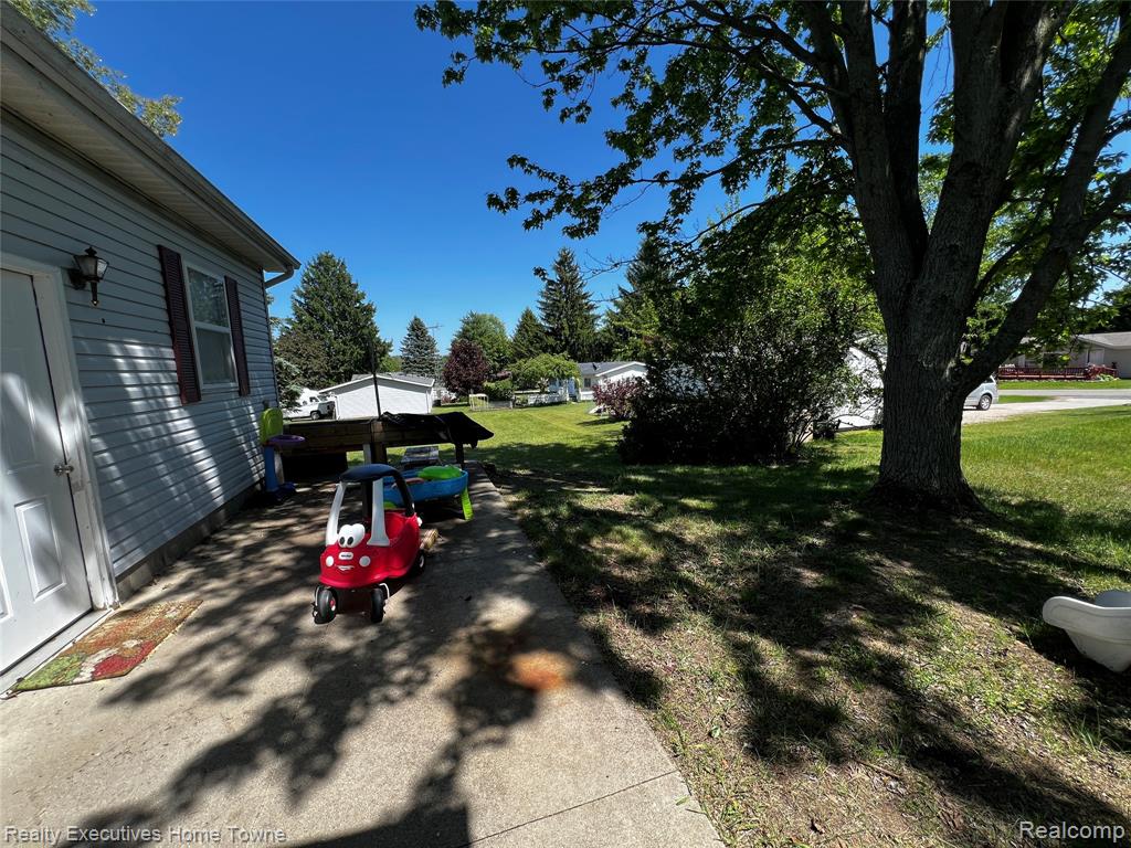 2218 Brent Street, 63, Croswell, MI 48422 — Photo 45