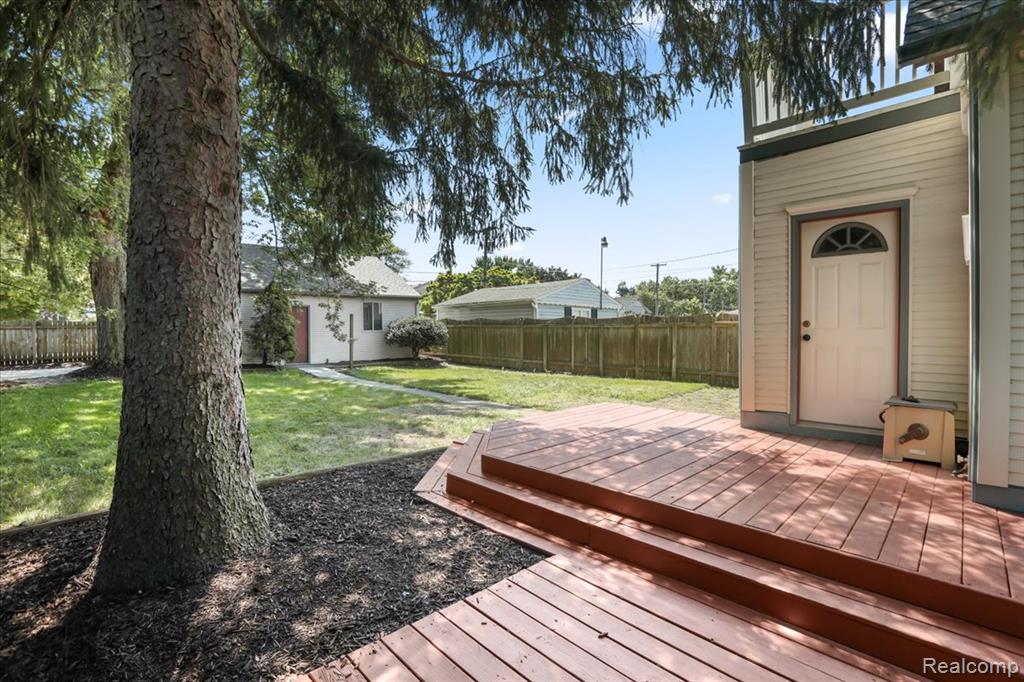 1105 Oak Street, Wyandotte, MI 48192 — Photo 23
