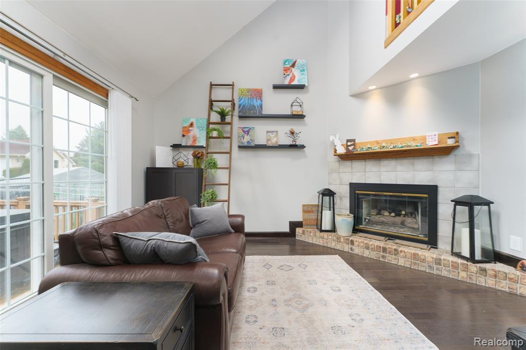 12921 Ann Lynn Drive, South Lyon, MI 48178 — Photo 24