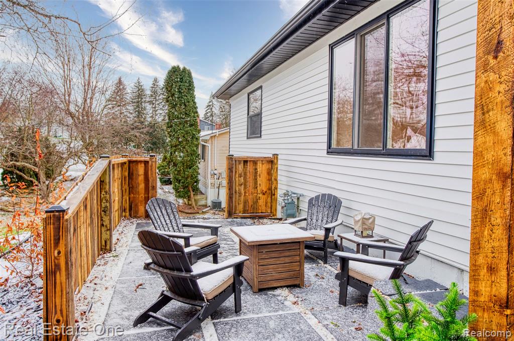 772 S 3rd Street, Brighton, MI 48116 — Photo 8