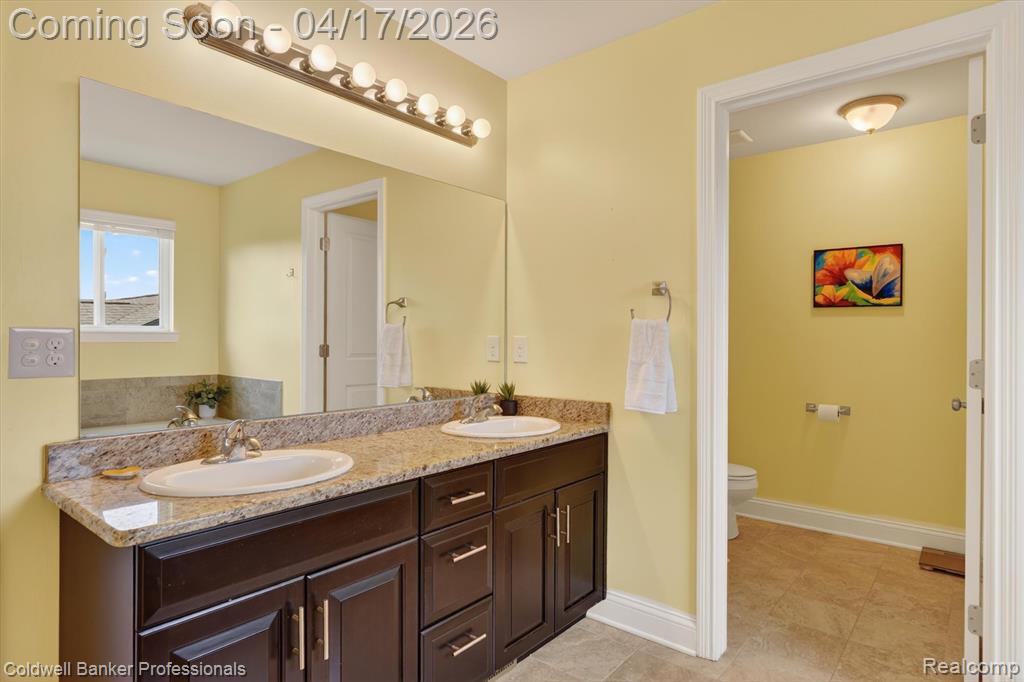 8314 Peninsula Circle, Grand Blanc, MI 48439 — Photo 27