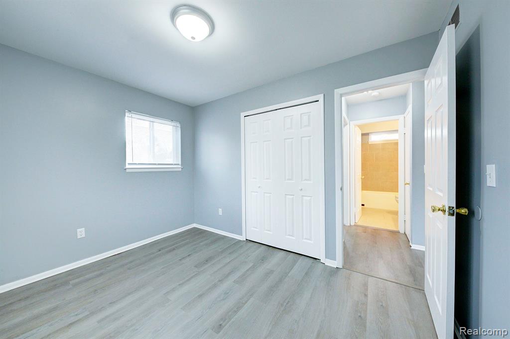 9057 GARFIELD Drive, Whitmore Lake, MI 48189 — Photo 11