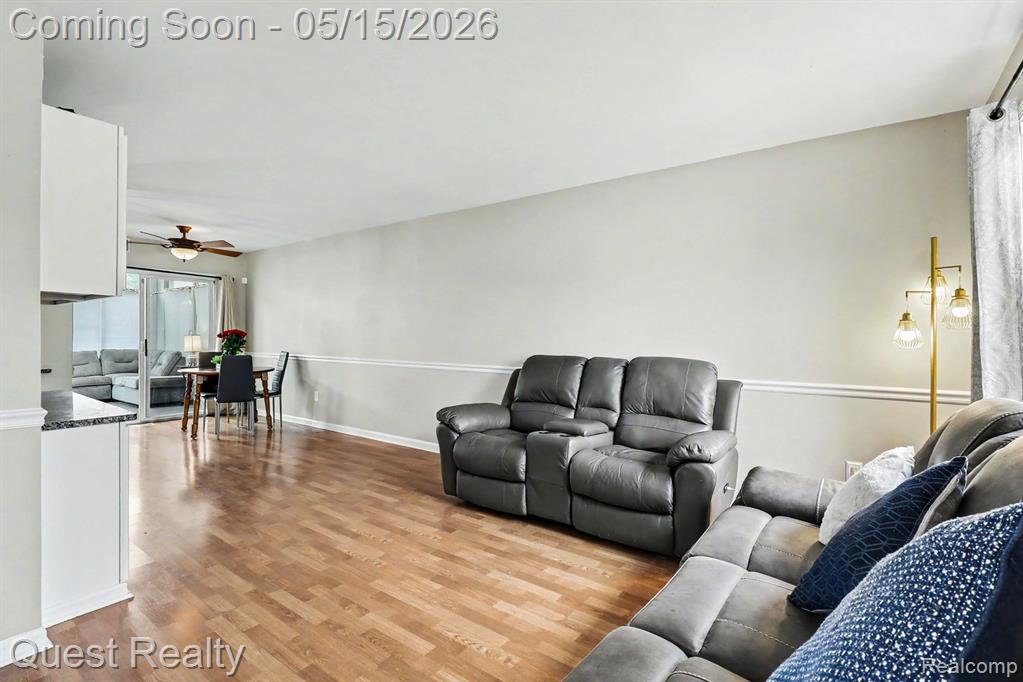 7058 Rolling Hills Drive, Waterford, MI 48327 — Photo 7