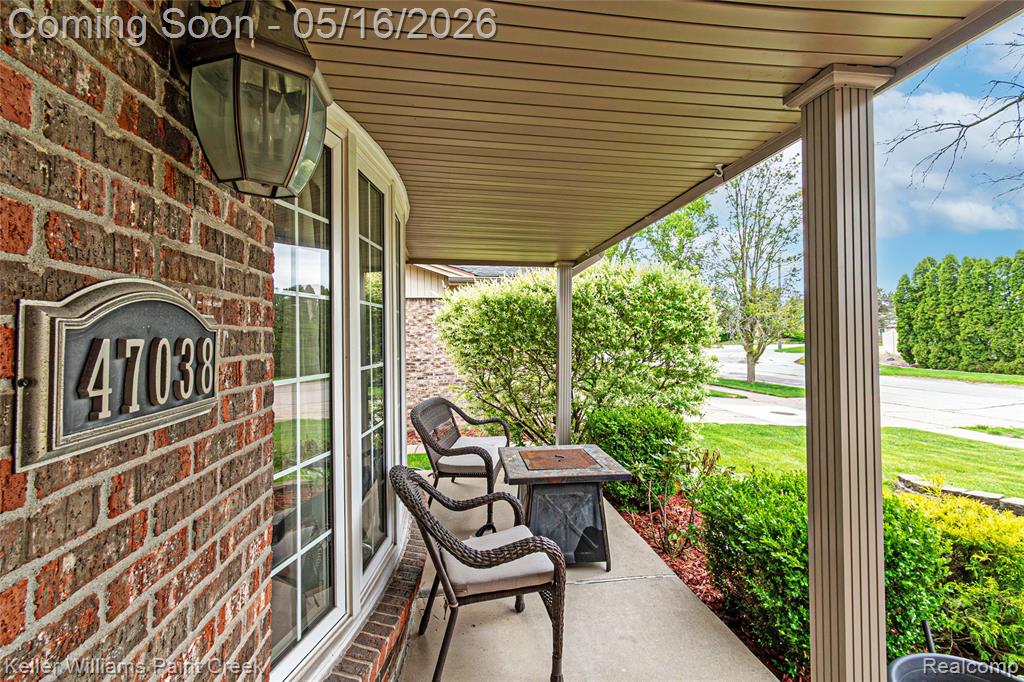 47038 Sarnus Drive, Macomb, MI 48044 — Photo 4