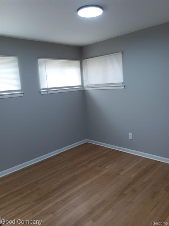 8400 OAK PARK Boulevard, Oak Park, MI 48237 — Photo 14