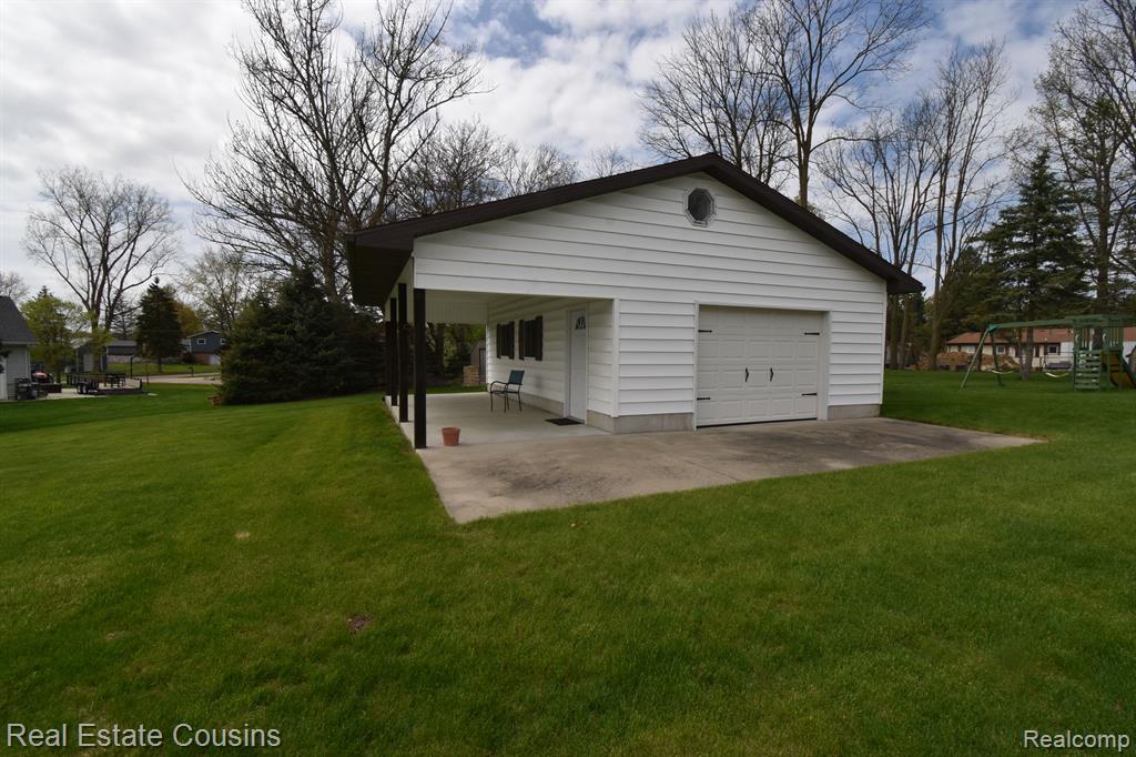 9036 ORCHARD VIEW Drive, Grand Blanc, MI 48439 — Photo 3