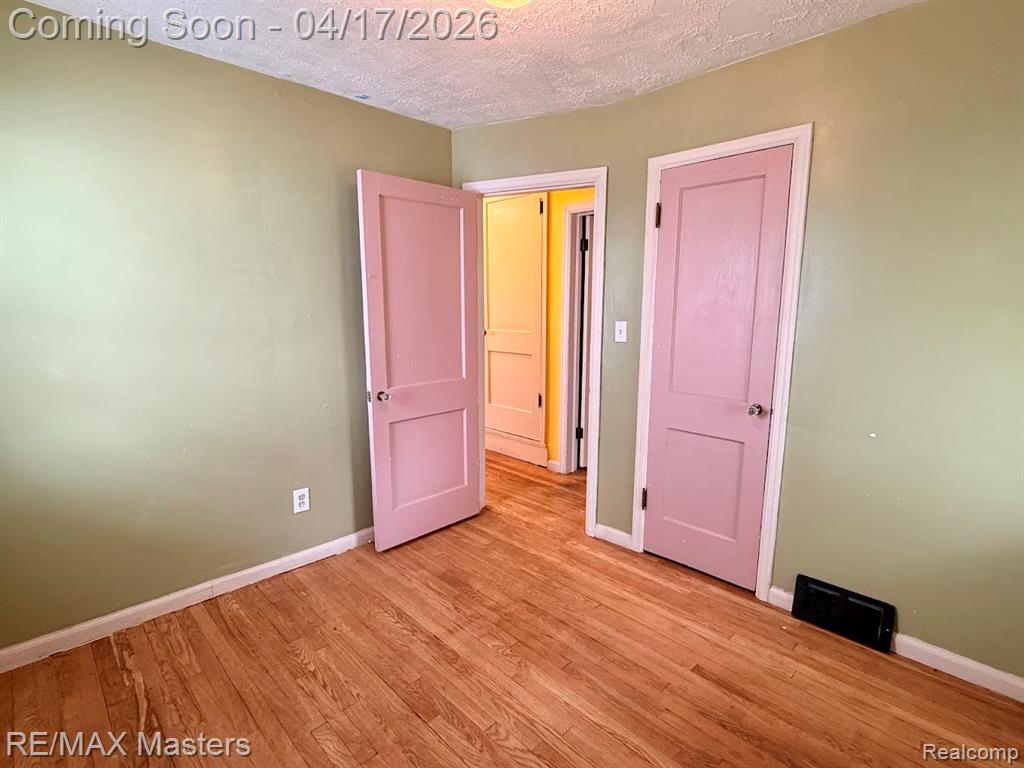 15395 Centralia, Redford, MI 48239 — Photo 24
