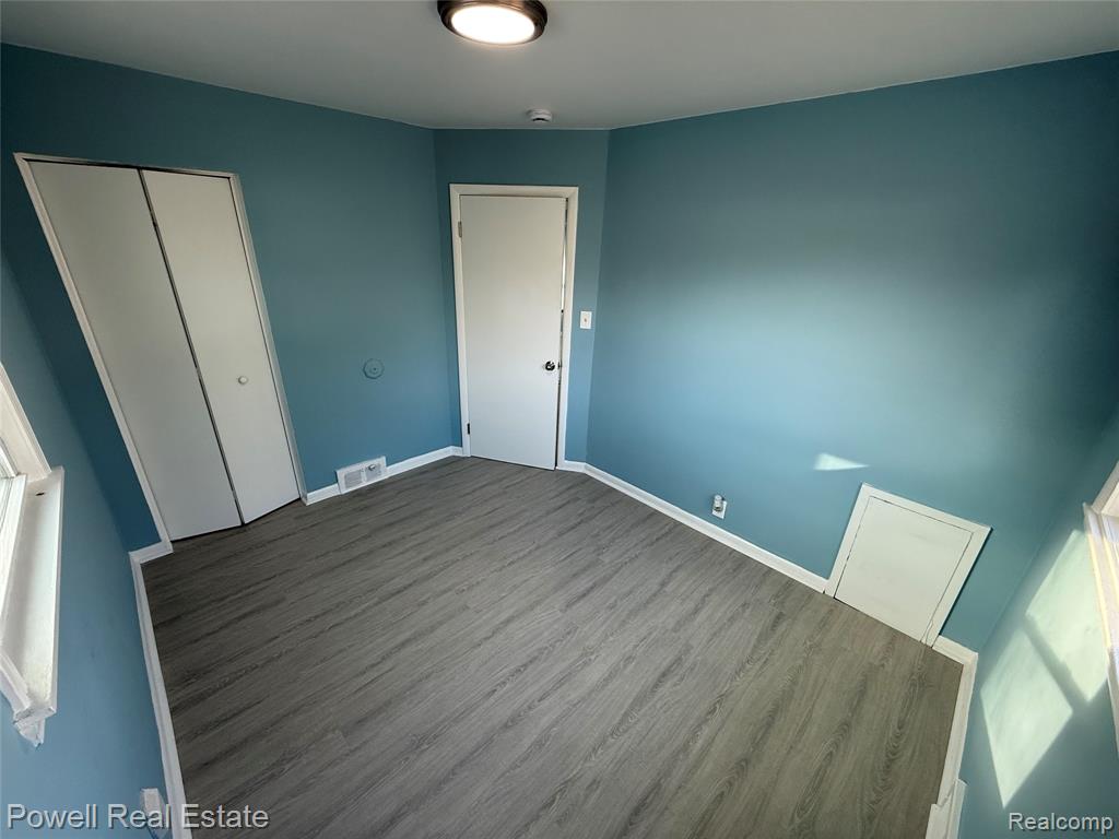 725 Emerson Avenue, Pontiac, MI 48340 — Photo 13