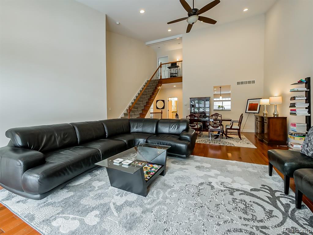 7212 Berry, West Bloomfield, MI — Photo 19
