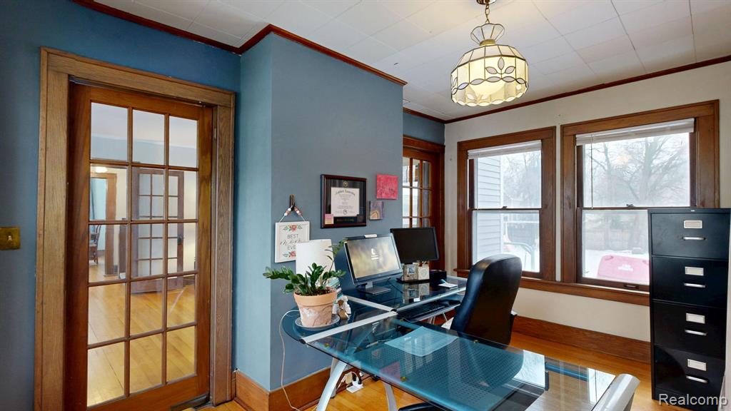 636 N Washington Street, Owosso, MI 48867 — Photo 11