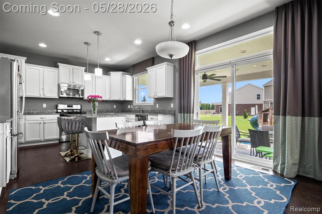 7810 N Central Park, Utica, MI 48317 — Photo 9