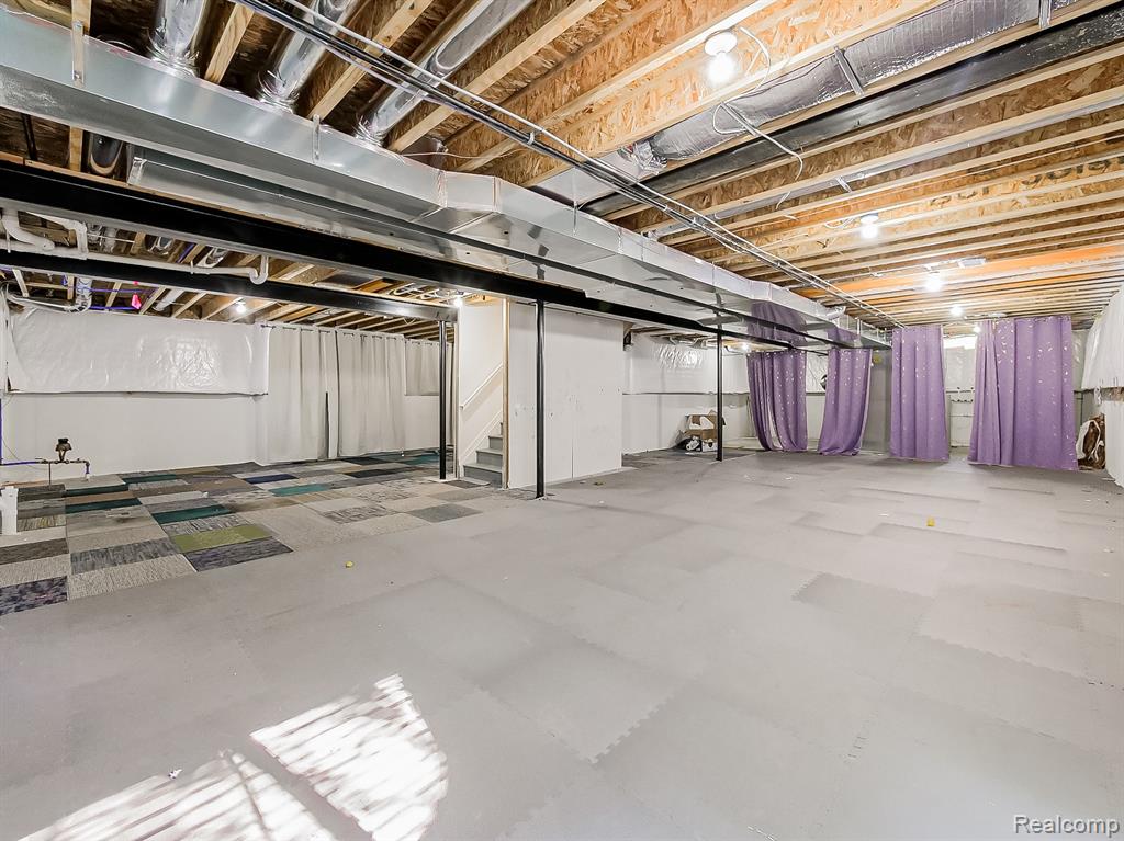 47639 Alpine Drive, Novi, MI — Photo 30