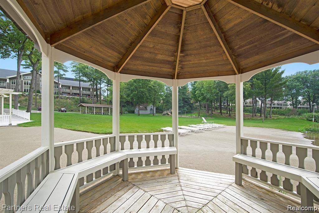 4757 Roundtree Drive, Brighton, MI 48116 — Photo 66