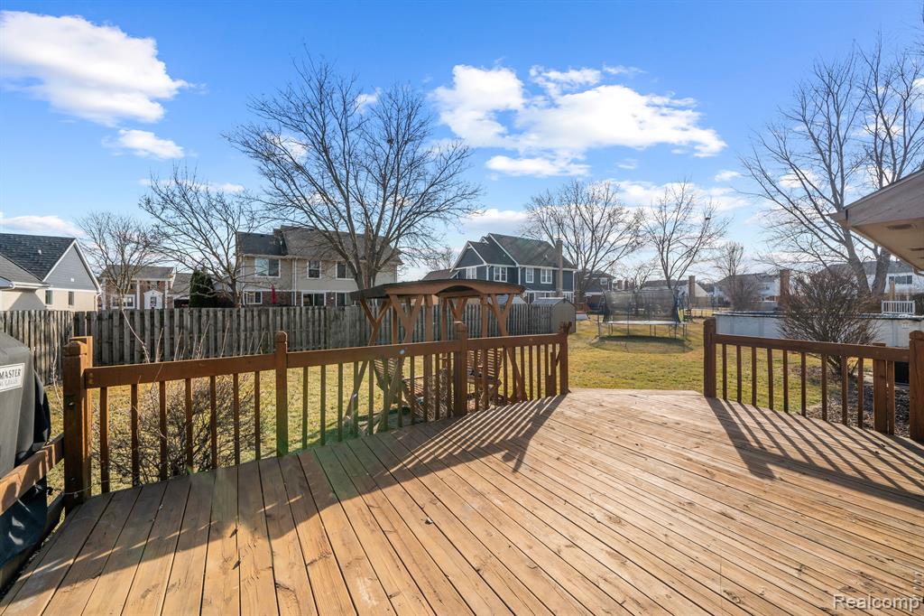 46457 SWANMERE Drive, Canton, MI 48187 — Photo 49