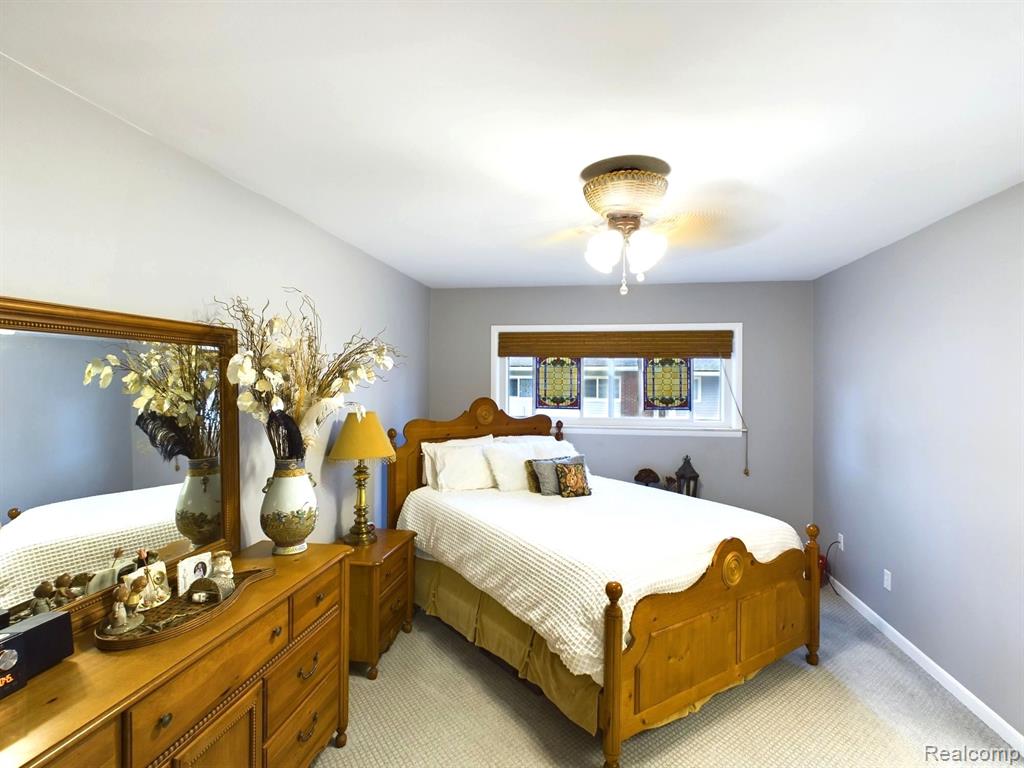 8968 DEVON Drive, Shelby Twp, MI 48317 — Photo 10