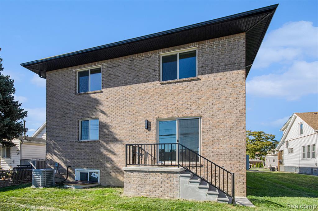 5268 Hartwell Street, Dearborn, MI 48126 — Photo 28