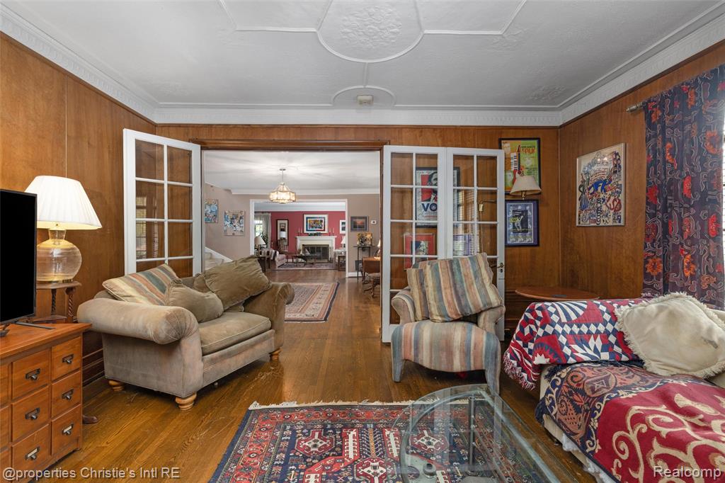 1686 Balmoral Drive, Detroit, MI 48203 — Photo 11