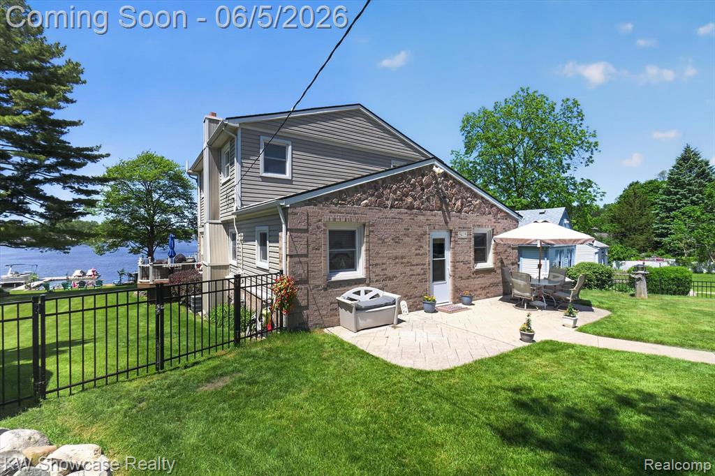 3415 Highland Boulevard, Highland, MI 48356 — Photo 2