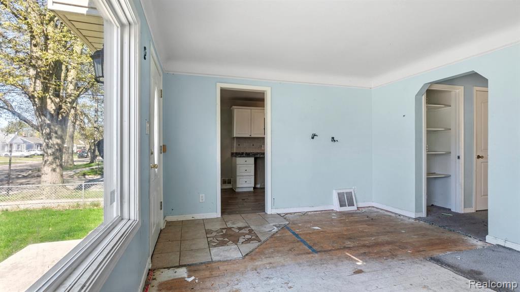486 Lincoln Avenue, Lincoln Park, MI 48146 — Photo 5