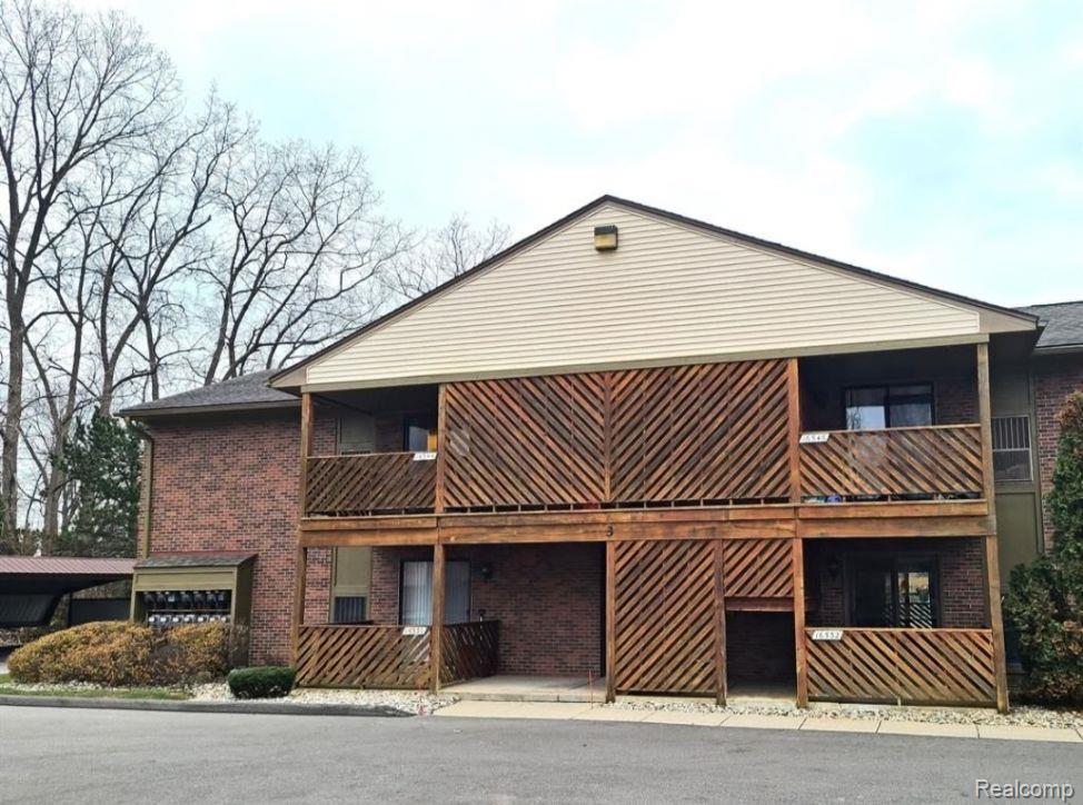 16544 Clarkson Drive, 36, Fraser, MI 48026
