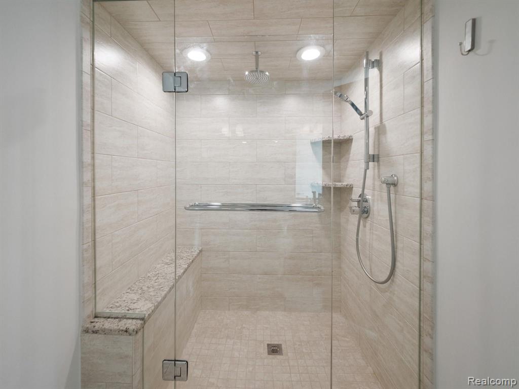 411 S OLD WOODWARD Avenue, 714, Birmingham, MI 48009 — Photo 13