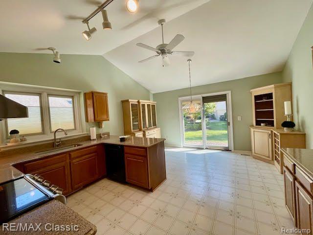 15428 WINCHESTER Drive, Plymouth, MI 48170 — Photo 9