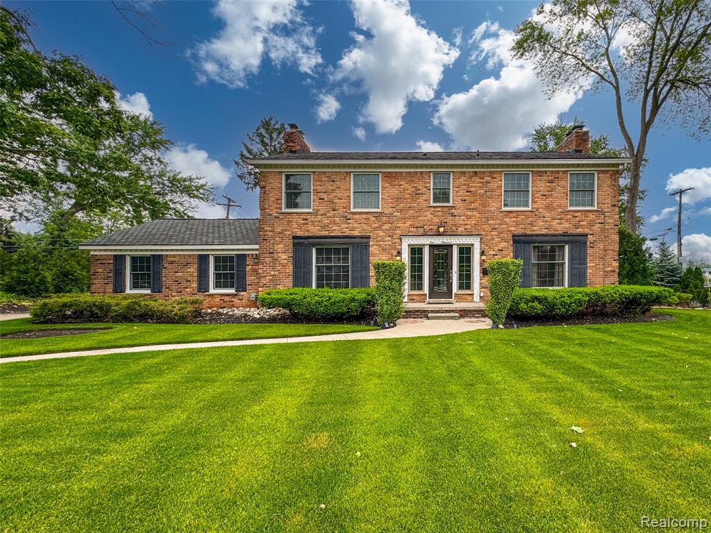 100 Overhill Road, Bloomfield Hills, MI 48301 — Photo 47