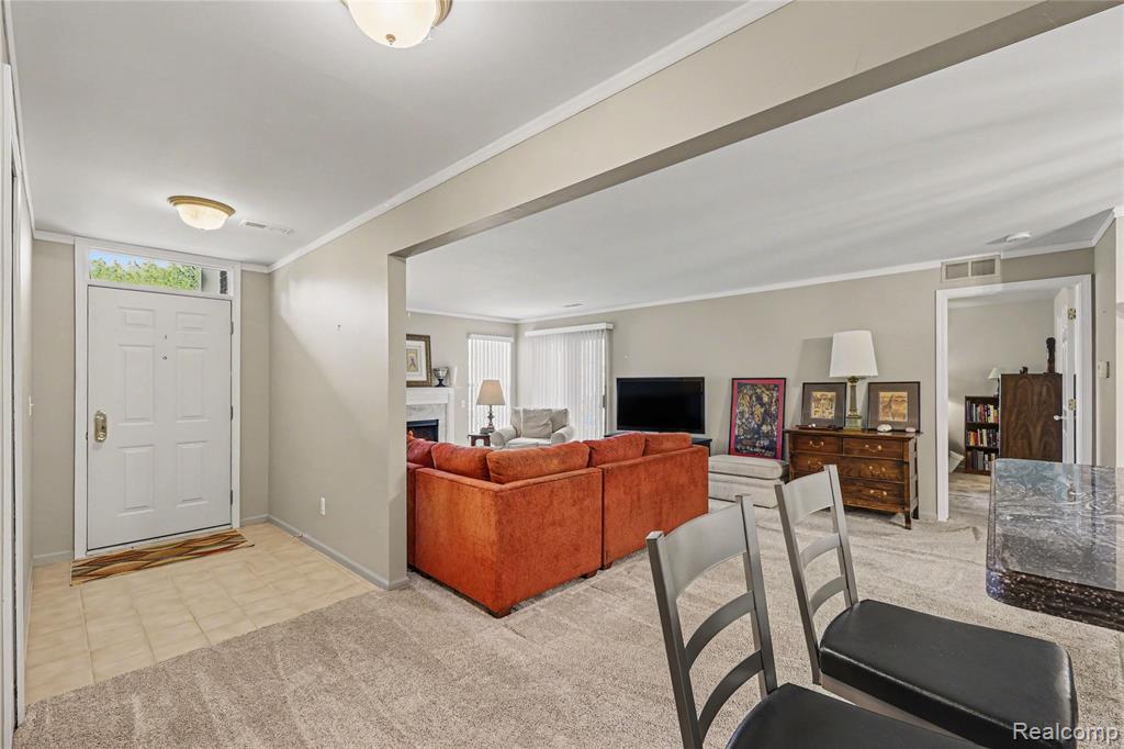 4578 Berkshire Drive, Sterling Heights, MI 48314 — Photo 3