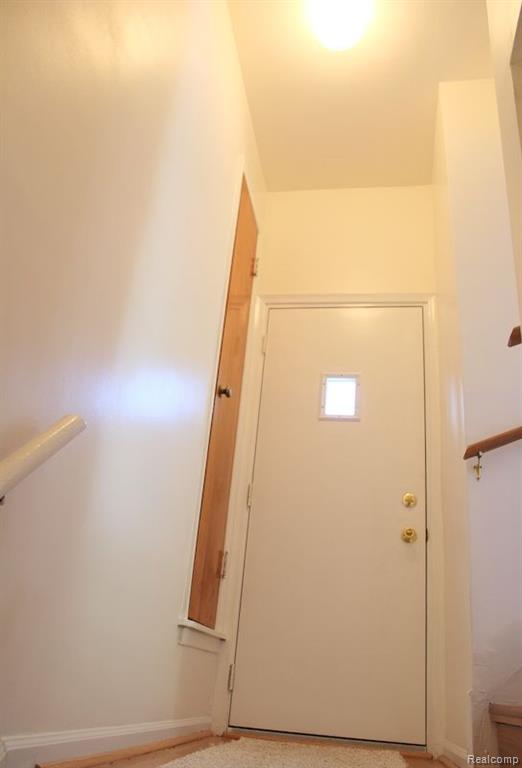 7687 CORTLAND Avenue, Allen Park, MI 48101 — Photo 44