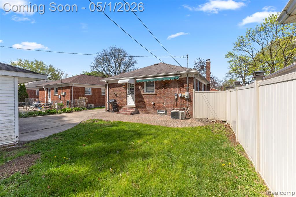 6840 Kingsbury Street, Dearborn Heights, MI 48127 — Photo 21