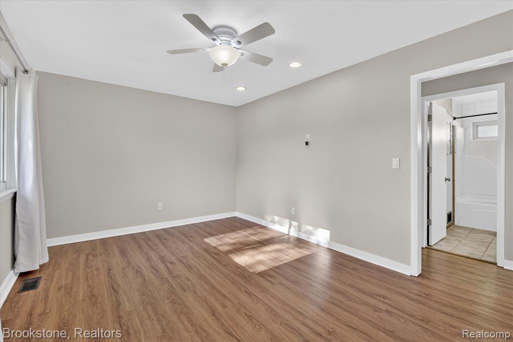 10972 Van Buren Street, Van Buren, MI 48111 — Photo 11