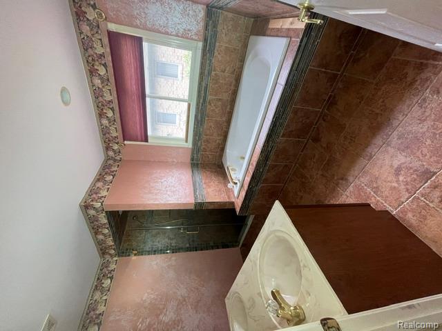 16193 Darlene Drive, Macomb, MI 48042 — Photo 8