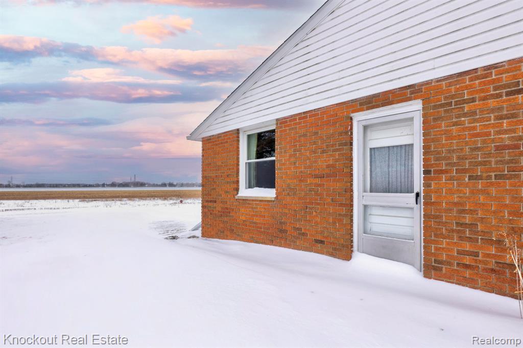 1105 S Mueller Road, Saginaw, MI 48601 — Photo 41