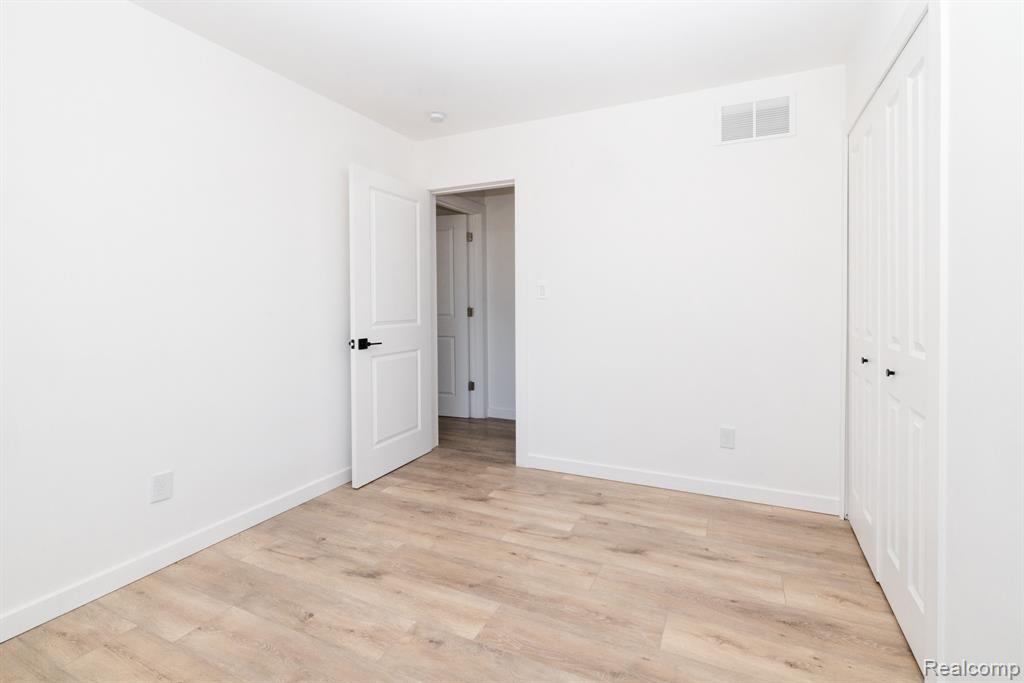 1661 Winthrop Road, Bloomfield Hills, MI 48302 — Photo 36