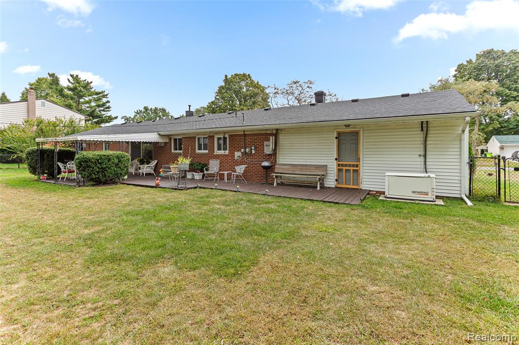 40610 Rock Hill Street, Novi, MI — Photo 30