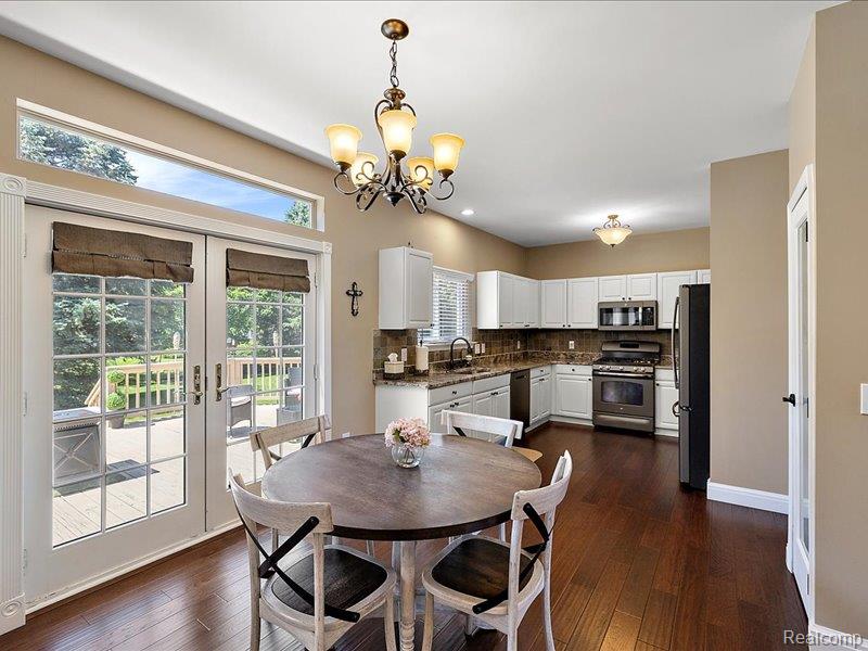 4884 Georgetown Drive, Rochester, MI 48306 — Photo 29