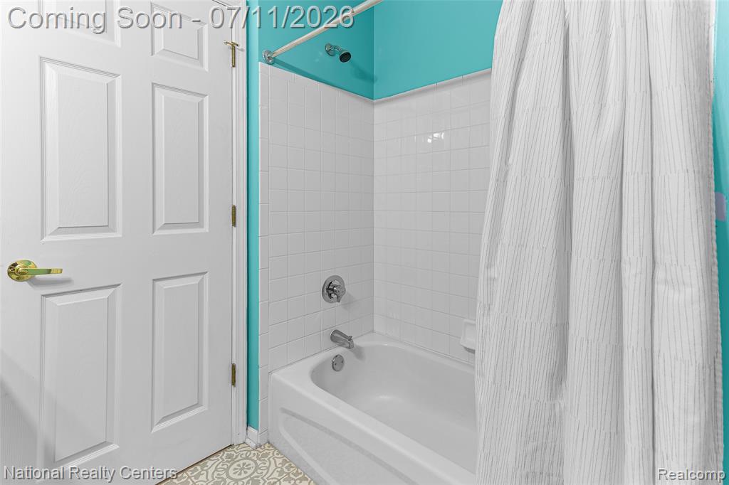 6707 Cortland Avenue, 35, Brighton, MI 48114 — Photo 17