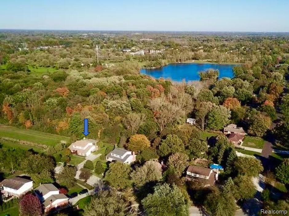 5502 Whitehaven Drive, Troy, MI 48085 — Photo 20