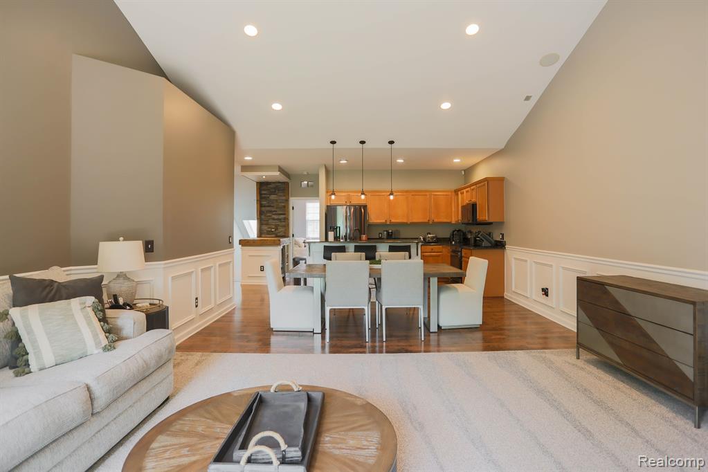 5112 Mesa Drive, Shelby Twp, MI 48316 — Photo 15