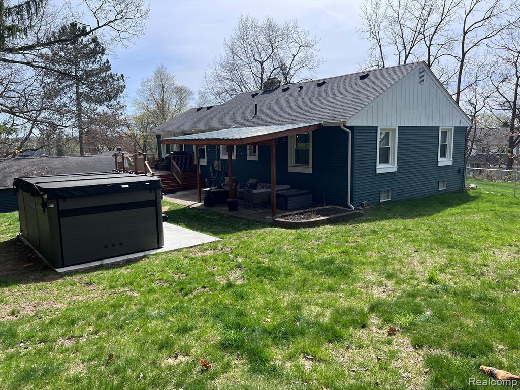 620 EAST Street, Milford, MI 48381 — Photo 22