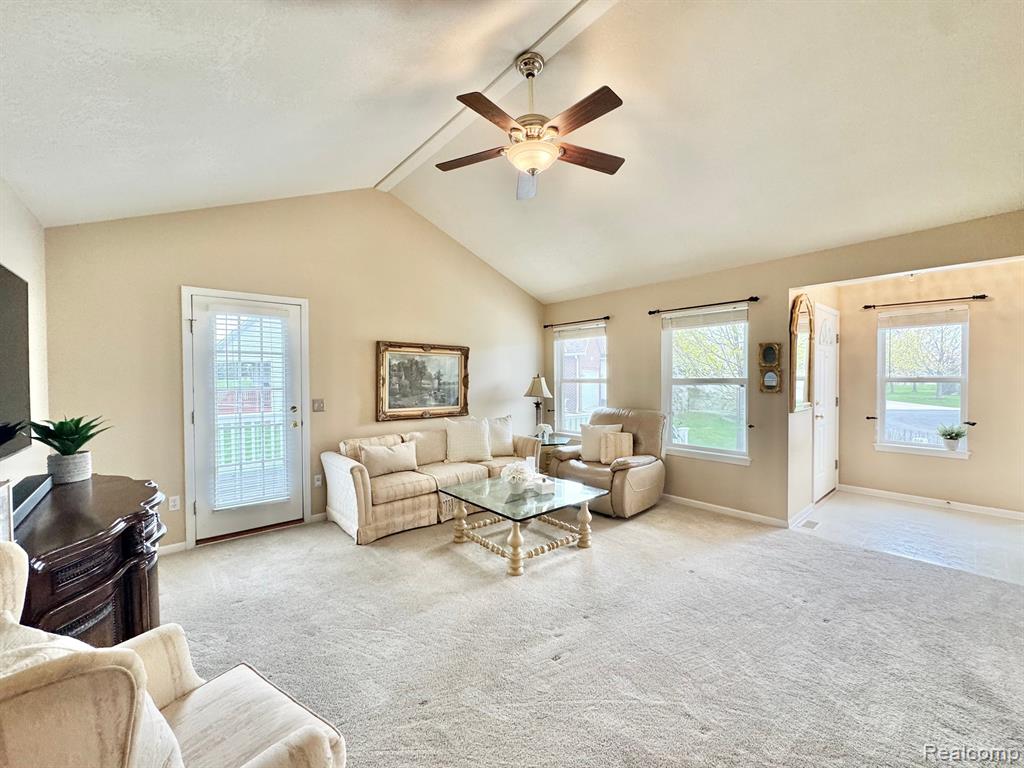 6349 Kings Court, Flushing, MI 48433 — Photo 12