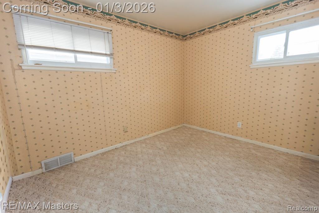 4696 Syracuse Street, Dearborn Heights, MI 48125 — Photo 19