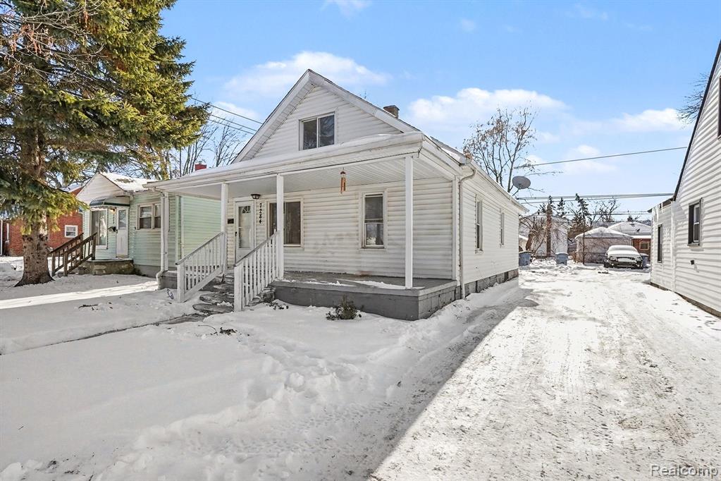 7284 Orchard Avenue, Warren, MI 48091 — Photo 2
