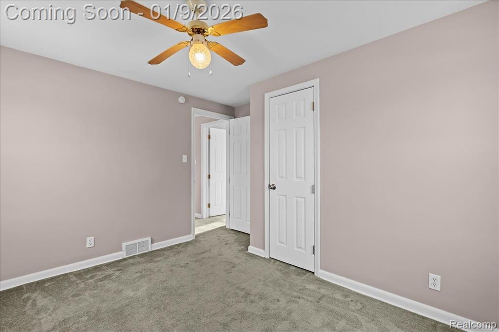 944 Kings Highway, Lincoln Park, MI 48146 — Photo 17