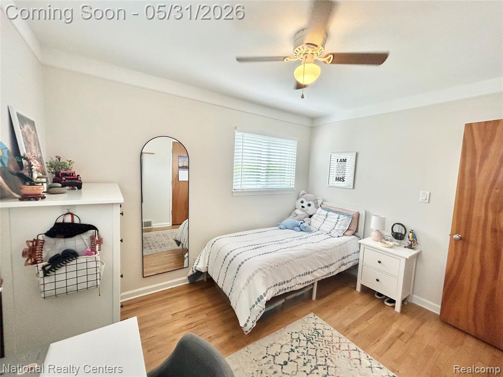 9611 Deering Street, Livonia, MI 48150 — Photo 20