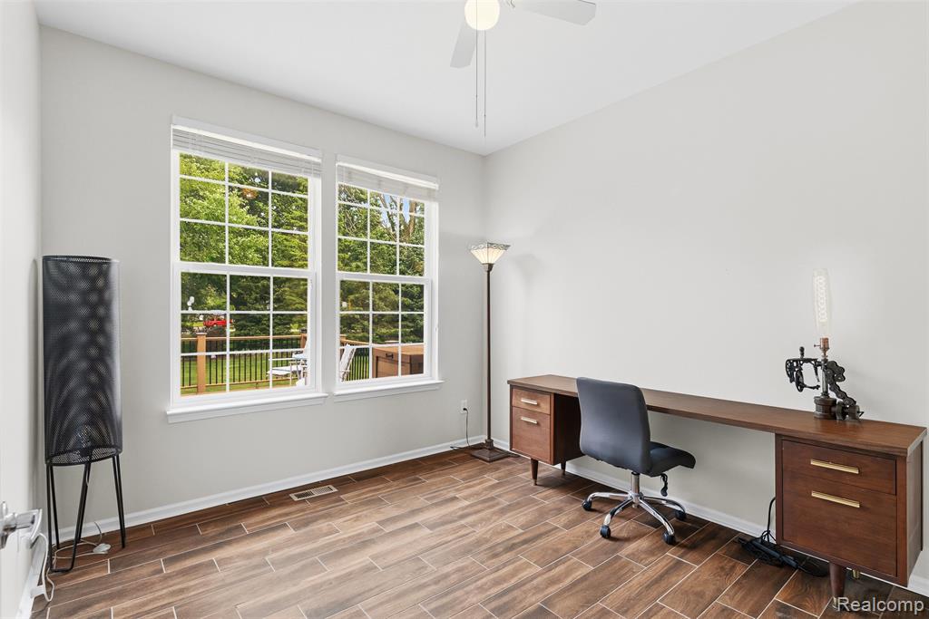 6323 Moonstone Drive, Grand Blanc, MI 48439 — Photo 16